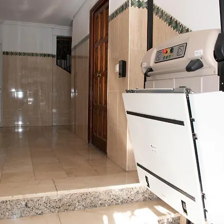Alojamiento Entero, A 15 Minutos De Zona Centro Con Plaza De Aparcamiento Opcional Cordoba Exterior photo